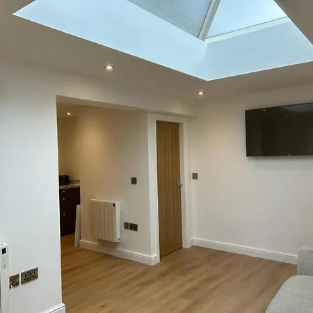 The Woodpecker * Scarborough